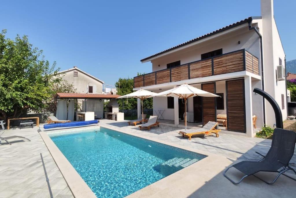 Villa Murva Kastela Exterior photo